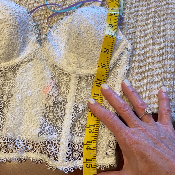 Victoria’s Secret Lined Demi half body bra 34B - Picture 9 of 13